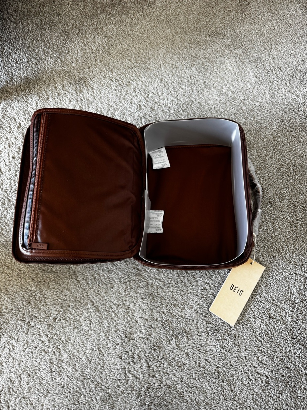 BEIS Cosmetic Case in Maple - Picture 6 of 6